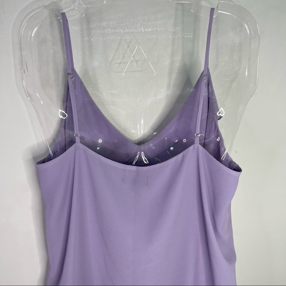 NEW Le Chateau Lavender Ruffled V Neckline Tank Top Blouse Size Large - Picture 6 of 7
